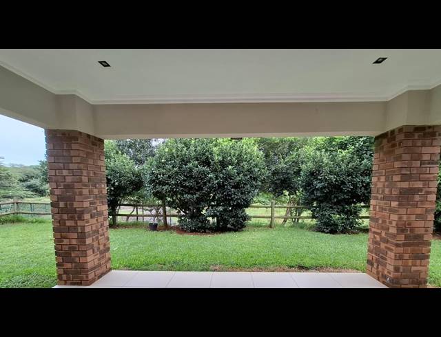 3 BEDROOM APARTMENT FOR SALE IN IZINGA ESTATE